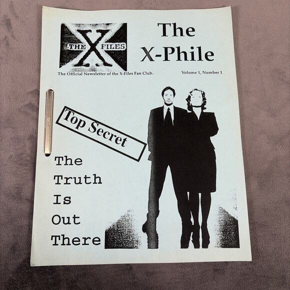 Vintage Topps X Files Comic Books Lot & other Memorabilia 35mm Film Cells Etc - Picture 10 of 16